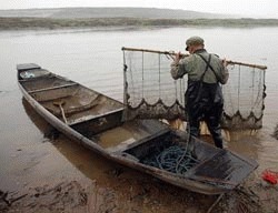 Pescuitul interzis pe cel mai mare lac cu apa dulce din China