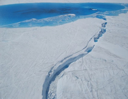 Previziuni si mai sumbre pentru gheata Antarcticii si Groenlandei